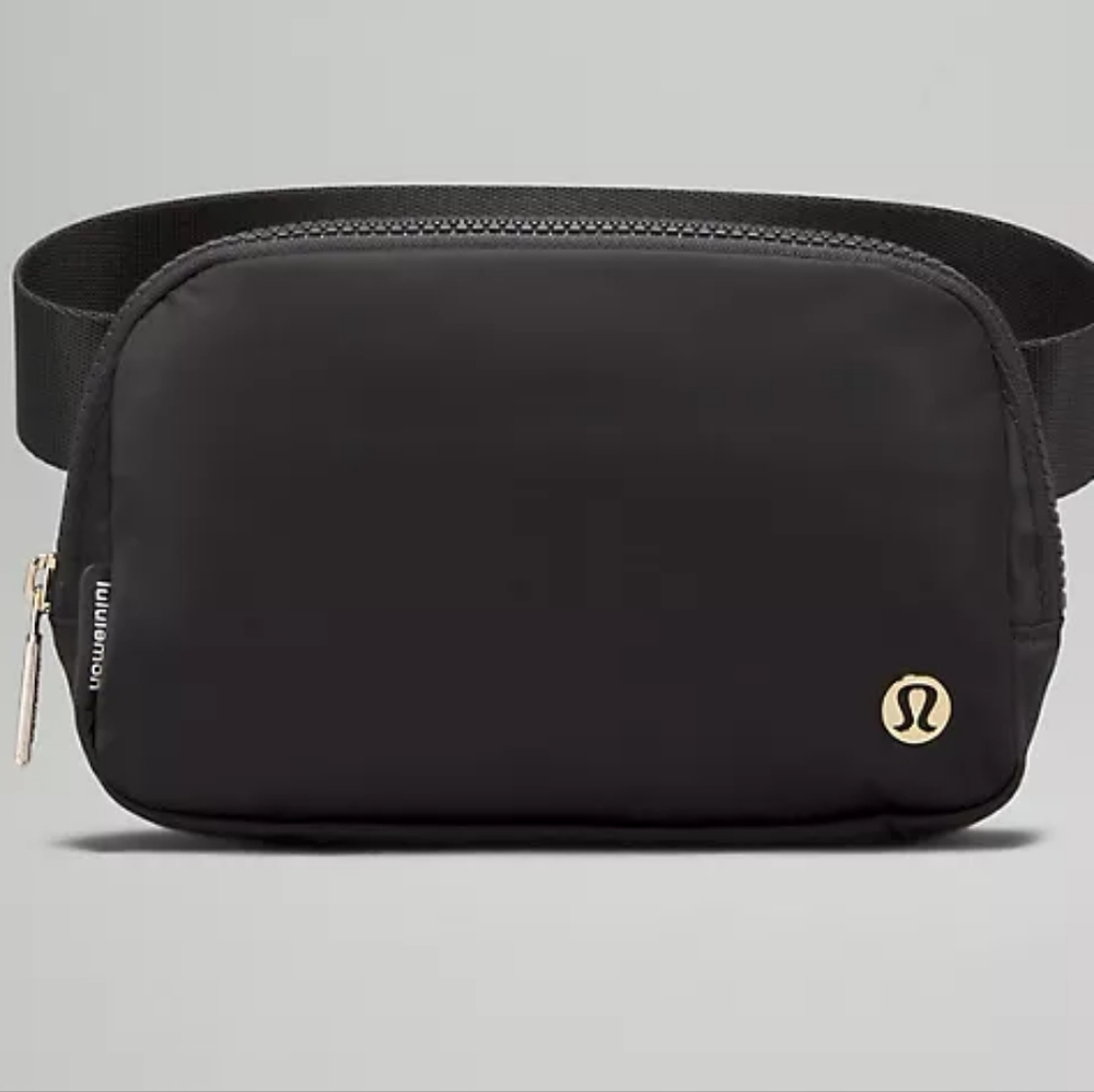 lululemon athletica Black Crossbody Bag - Picture 2 of 7